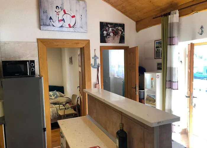 Vakantiehuis Longer Life Stone House *