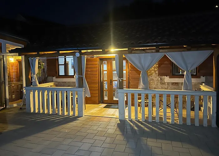 Longer Life Stone House Vakantiehuis